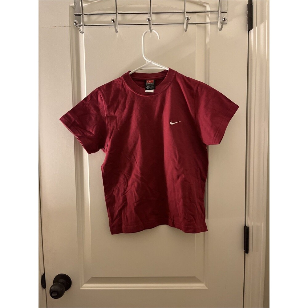 Nike Team Boys Short Sleeve Cotton T-Shirt Crew Neck Pick Your Size Burgundy
